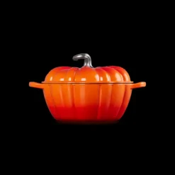 Cocotte en Fonte Citrouille 24 cm Volcanique Le Creuset