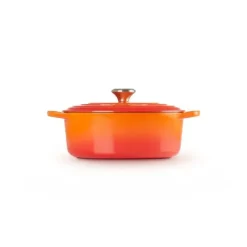 Cocotte en Fonte Ovale 27 cm Volcanique Le Creuset Signature