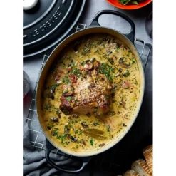 Cocotte en fonte Ovale 33 cm Noir mat Le Creuset Signature