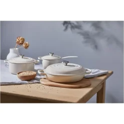 Cocotte en fonte Ronde 22 cm Meringue Signature Le Creuset