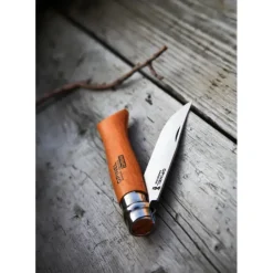 Couteau de Poche N°9 en Carbone Opinel