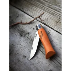 Couteau de Poche N°12 en Carbone Opinel