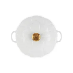 Faitout Fonte Émaillée Pétales Blanc avec Bouton Doré 26 cm Le Creuset