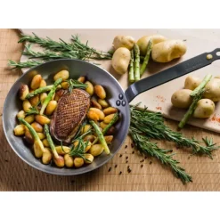 FIN DE SERIE Wok Ø 24 cm Mineral B Element De Buyer