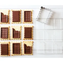 Kit Emporte-Pièce et Moule à Chocolat Biscuit School Scrapcooking
