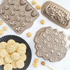 Moule à Cake Abeilles Toffee Nordic Ware