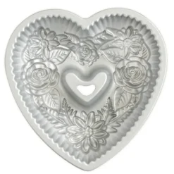 Moule à Gâteau Bundt Cœur Floral Toffee Nordic Ware