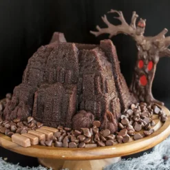 Moule à Gâteau Bundt Maison Hantée Bronze Nordic Ware