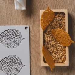 Moule Silicone Gourmand Feuille 7,3 x 5,5 x H 0,2 cm (x8) Pavoni