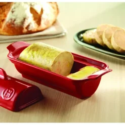 Terrine à foie gras façon médaillon 0,6L Emile Henry - Couleur Grand Cru