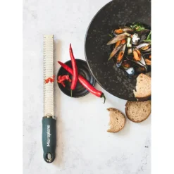 Zesteur Premium Classic Gris Orage Microplane